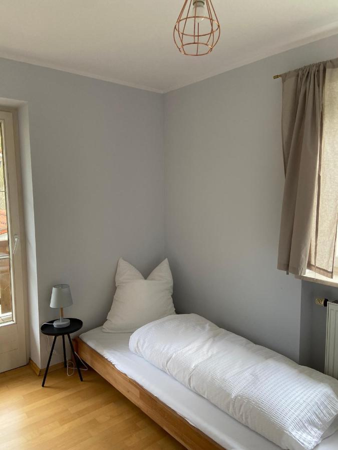 Modern Eingerichtete Wohnung Mit 2 Schlafzimmern 卑尔根 外观 照片